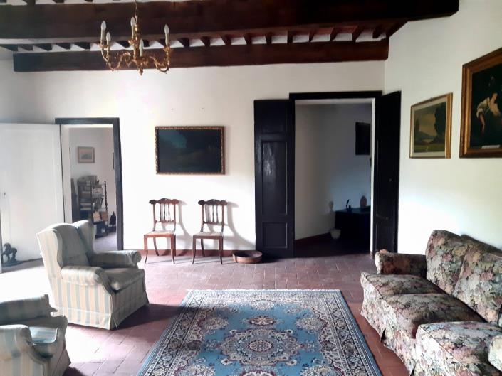 Image No.53-7 Bed Townhouse for sale