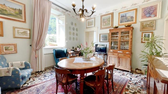 Image No.27-6 Bed Villa for sale