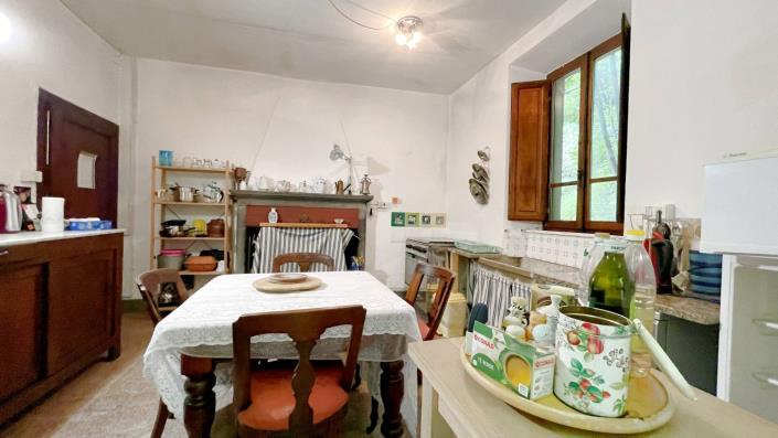 Image No.24-Propriété de pays de 4 chambres à vendre à Bagni di Lucca