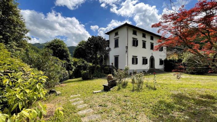 Image No.27-6 Bed Villa for sale