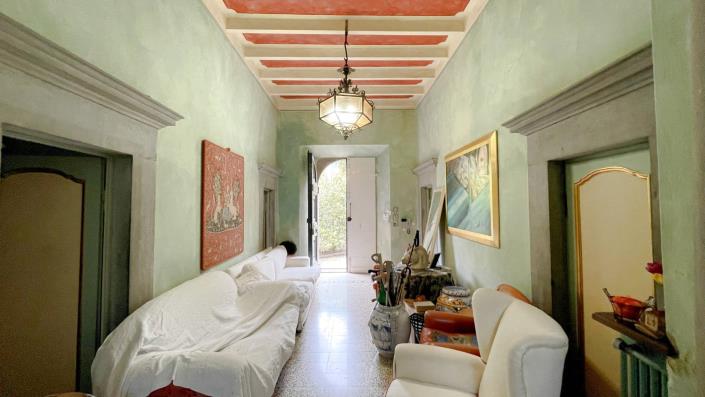 Image No.39-6 Bed Villa for sale