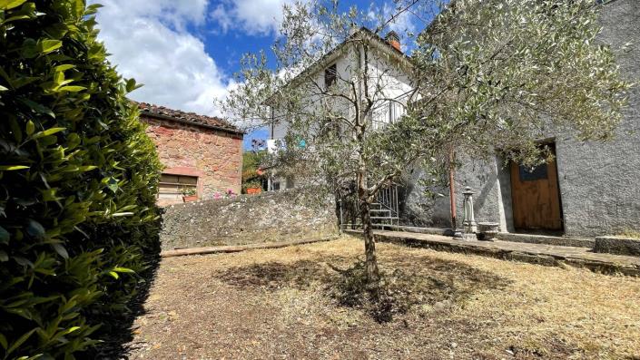Image No.46-Maison de ville de 2 chambres à vendre à Bagni di Lucca