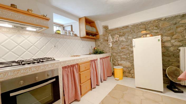 Image No.51-Maison de ville de 2 chambres à vendre à Bagni di Lucca