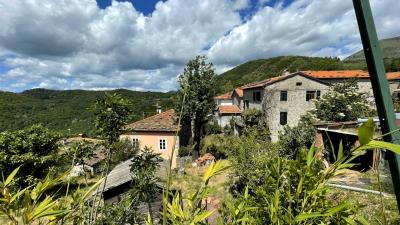 1 - Bagni di Lucca, Townhouse