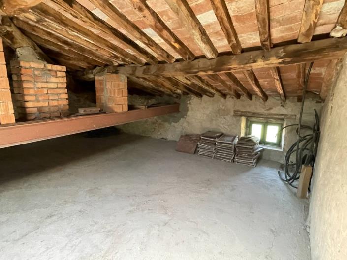 Image No.44-3 Bed Village House for sale