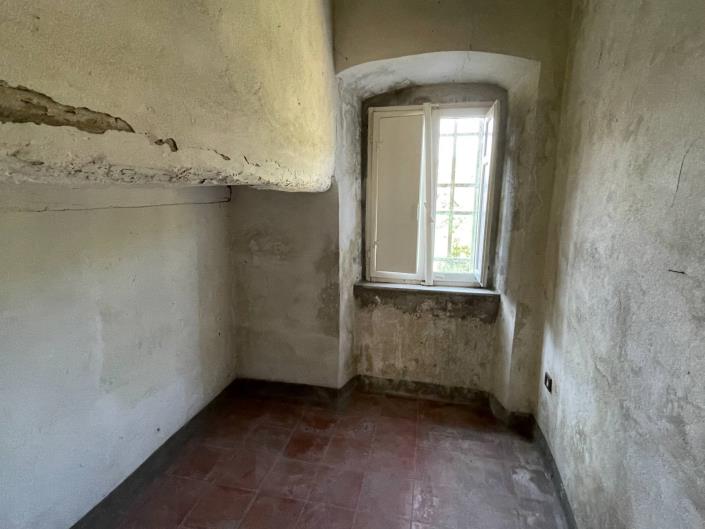 Image No.34-3 Bed Village House for sale