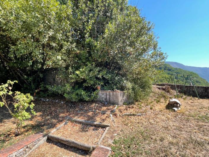 Image No.50-3 Bed Village House for sale