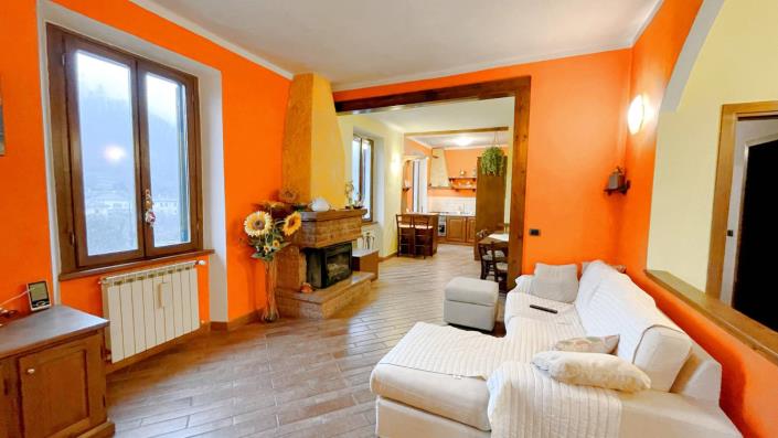 Image No.10-3 Bed Apartment for sale