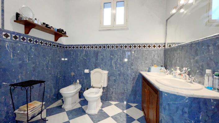 Image No.5-3 Bed Apartment for sale