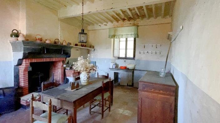 Image No.27-12 Bed Villa for sale