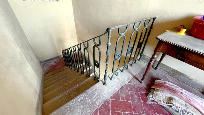 Image No.9-12 Bed Villa for sale