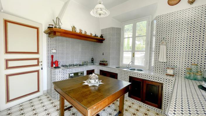 Image No.23-5 Bed Villa for sale