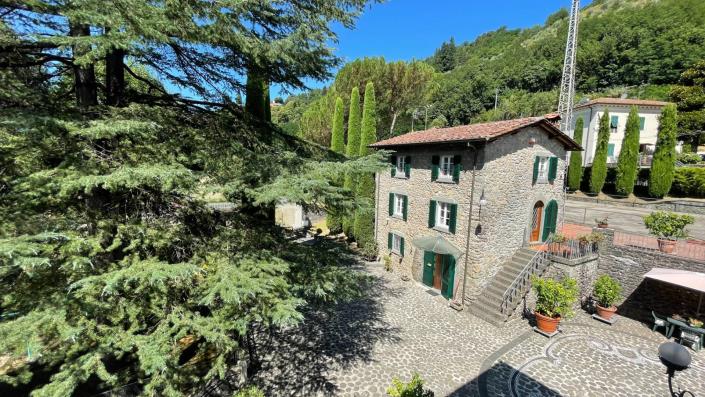 Image No.58-5 Bed Villa for sale