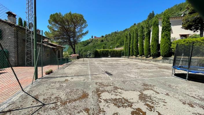 Image No.60-5 Bed Villa for sale