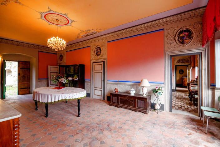 Image No.8-3 Bed Apartment for sale