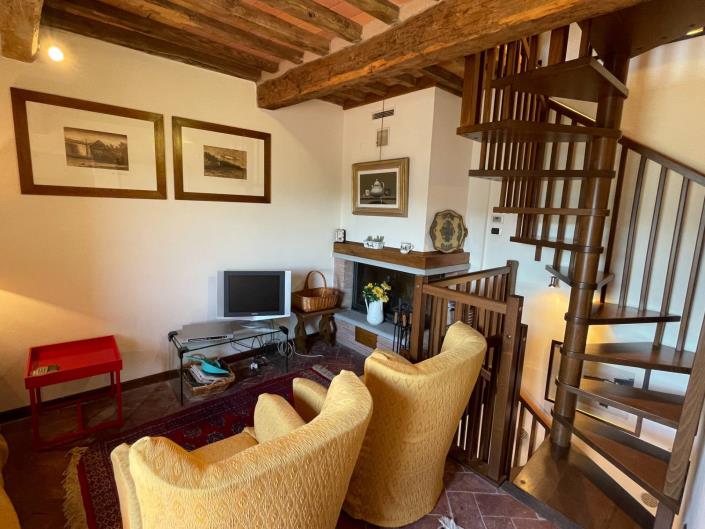 Image No.17-3 Bed Townhouse for sale