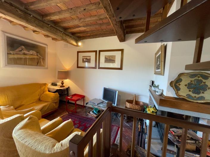 Image No.18-3 Bed Townhouse for sale