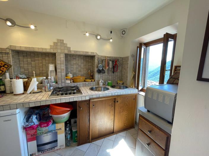 Image No.21-3 Bed Townhouse for sale