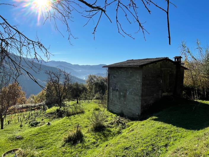 Image No.48-2 Bed Townhouse for sale