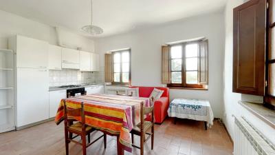 1 - Barga, Appartement