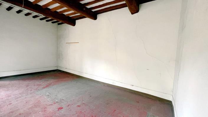 Image No.11-3 Bed Apartment for sale