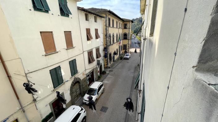 Image No.36-3 Bed Apartment for sale