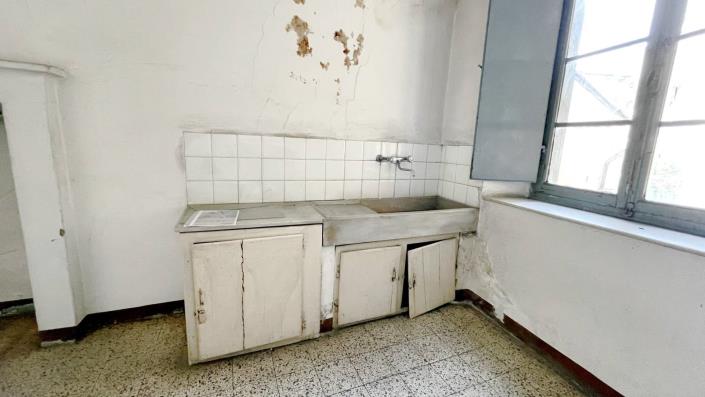 Image No.51-3 Bed Apartment for sale