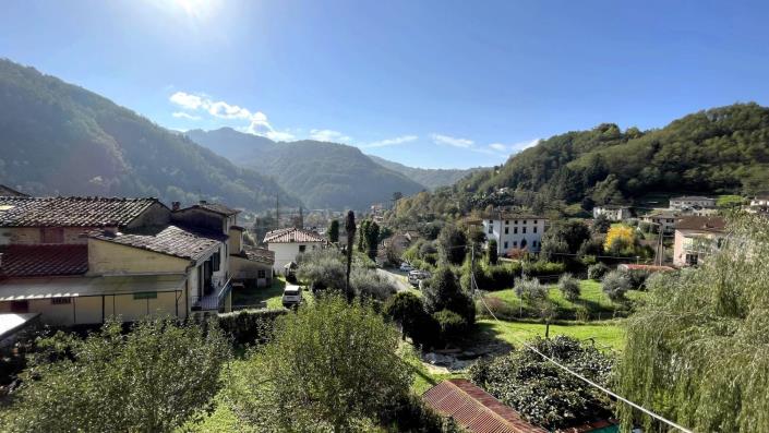 Image No.33-2 Bed Apartment for sale