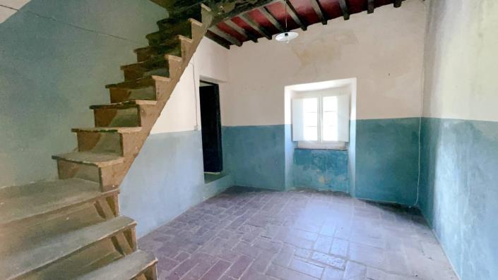 Image No.24-Maison de ville de 3 chambres à vendre à Bagni di Lucca