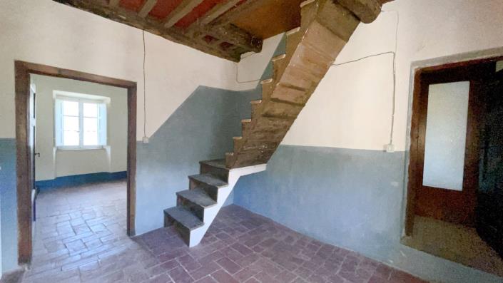 Image No.25-Maison de ville de 3 chambres à vendre à Bagni di Lucca