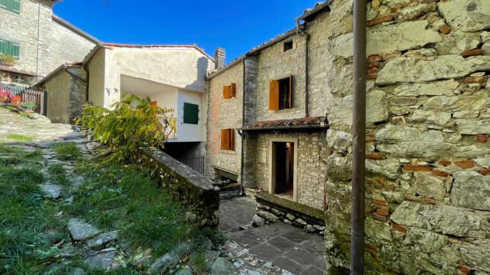 Image No.46-Maison de ville de 3 chambres à vendre à Lucca