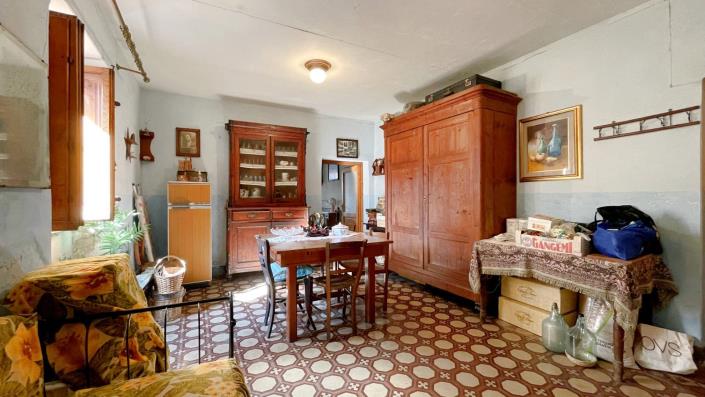 Image No.28-5 Bed Villa for sale