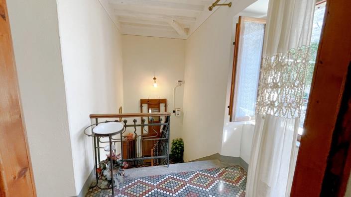 Image No.38-5 Bed Villa for sale