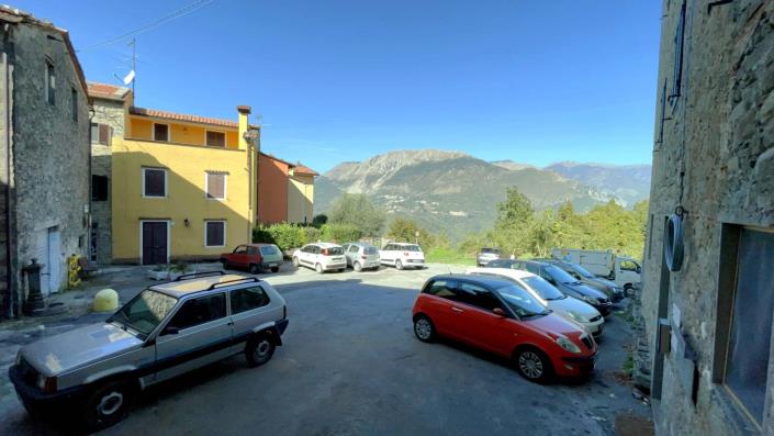 Image No.54-5 Bed Villa for sale