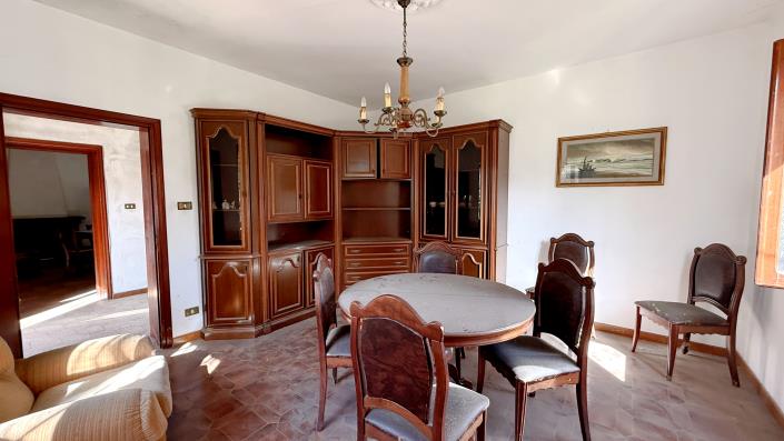 Image No.6-4 Bed House/Villa for sale