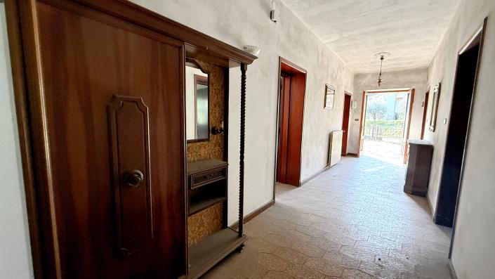 Image No.40-4 Bed House/Villa for sale