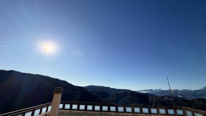 Image No.28-2 Bed Semi-Detached for sale