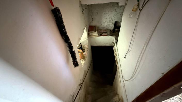 Image No.60-2 Bed Semi-Detached for sale