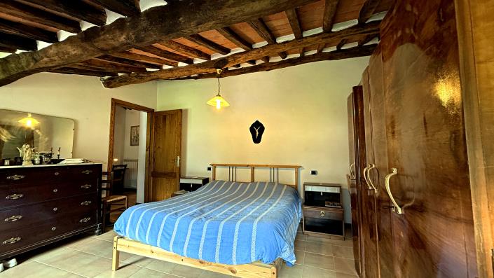 Image No.23-2 Bed Townhouse for sale