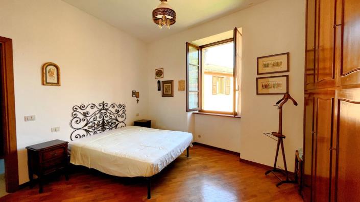 Image No.4-Appartement de 2 chambres à vendre à Castelnuovo di Garfagnana