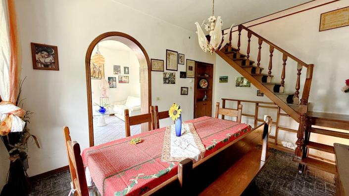 Image No.22-2 Bed Semi-Detached for sale