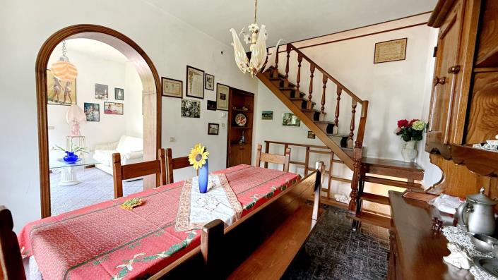 Image No.23-2 Bed Semi-Detached for sale