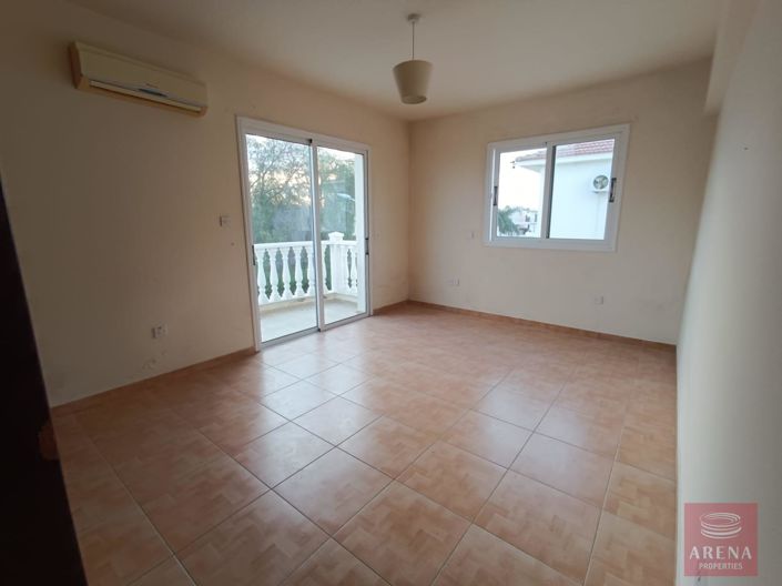 Image No.18-3 Bed Villa for sale