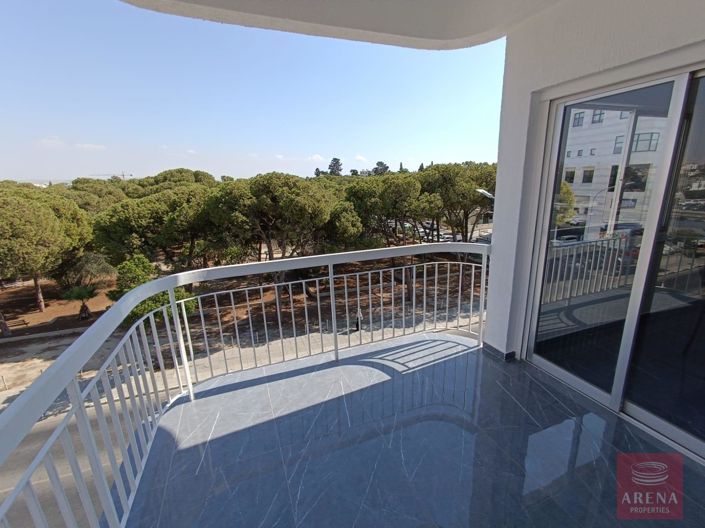 Image No.21-3 Bed Apartment for sale