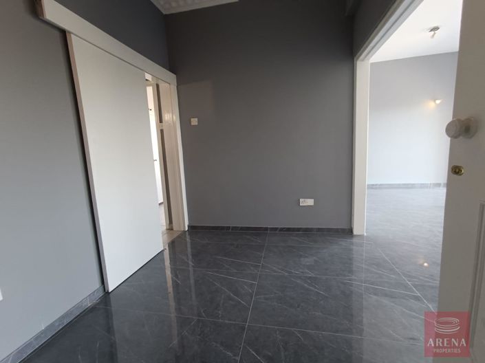 Image No.3-3 Bed Apartment for sale