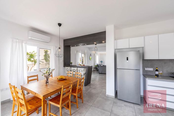 Image No.10-3 Bed Villa for sale