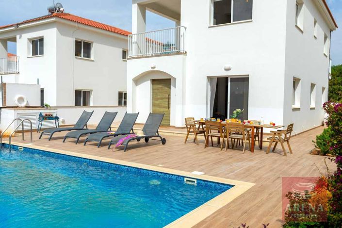 Image No.3-3 Bed Villa for sale