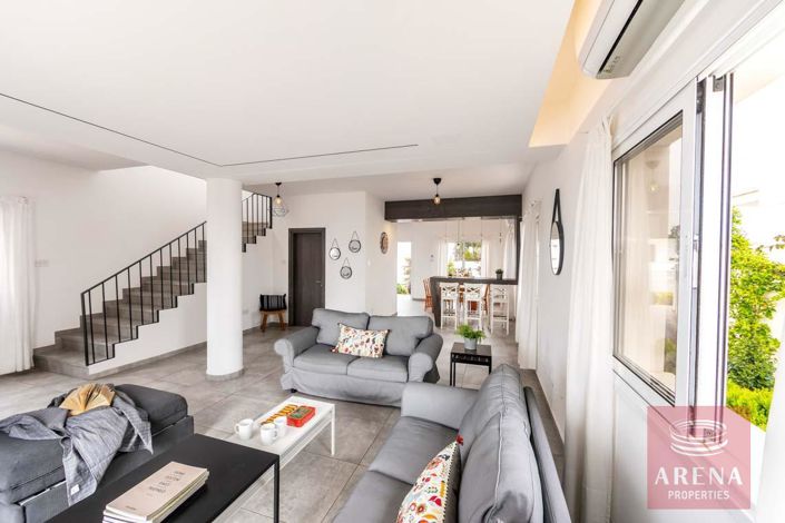 Image No.8-3 Bed Villa for sale