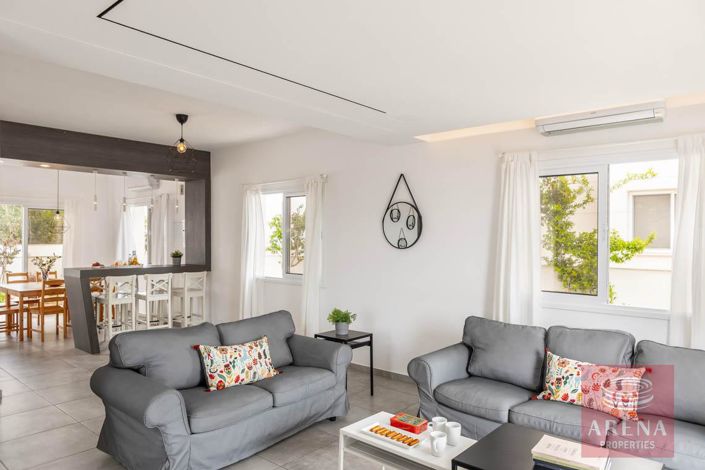 Image No.9-3 Bed Villa for sale