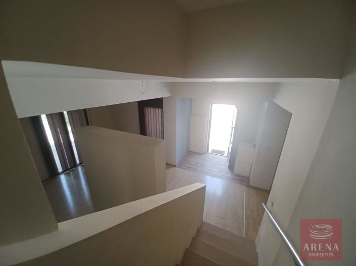 Image No.12-4 Bed Villa for sale